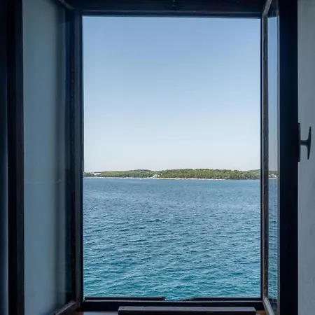 In Und Meerblick アパート ロヴィニ